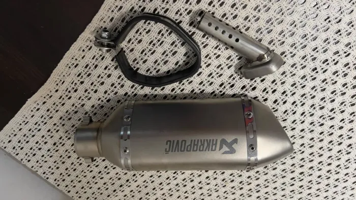 Ponteira Akrapovic 