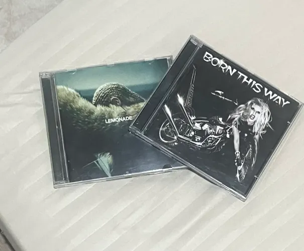 Kit Cd Lemonade + Born This Way