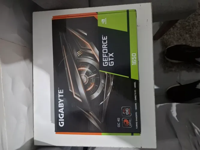 GTX 1650 4G TOP COM CAIXA