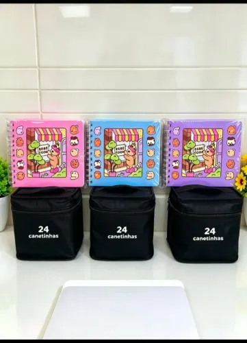 Vendo kit para colorir com 24 canetinha valor 25 e com 60 canetinha valor 30cada