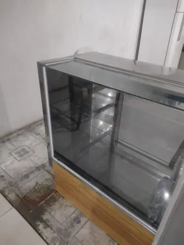 Expositor para tortas e sobremesa...