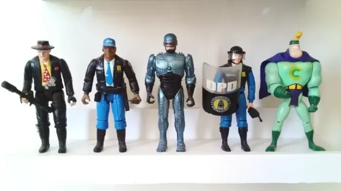 Bonecos Robocop Stan Commander Cash Pudface Lisa Gulliver Anos 90
