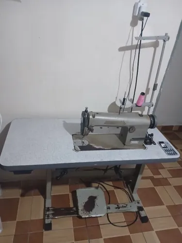 Maquina de Costura Industrial