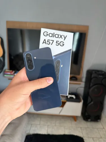 Celular A57