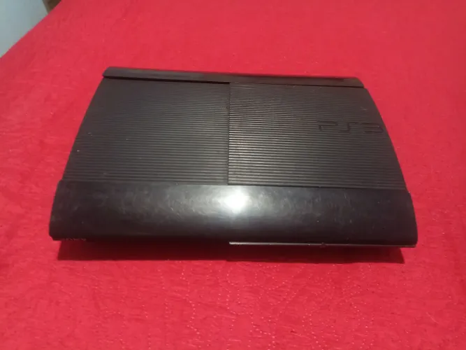 Ps3 super slim( com defeito) + 10 jogos