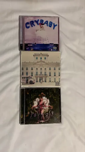 Cds Melanie Martinez - cry baby, k-12 e portals