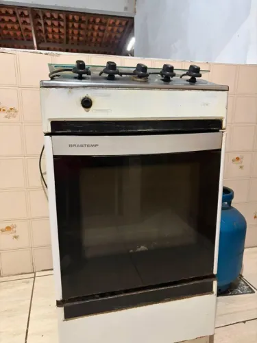 Fogão 4 bocas Brastemp
