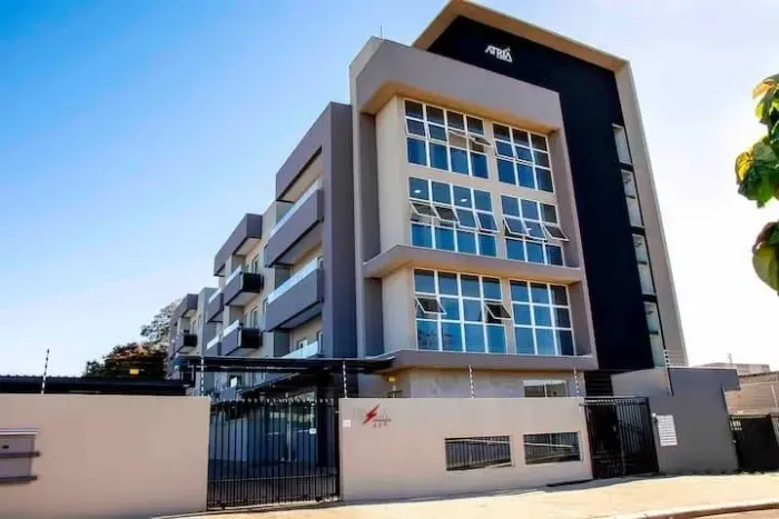 Alugo Apartamento mobiliado alto padrão no Edifício TESLA RESIDENCE