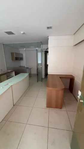 Imóvel para aluguel possui 24 metros quadrados em Renascença - São Luís - MA