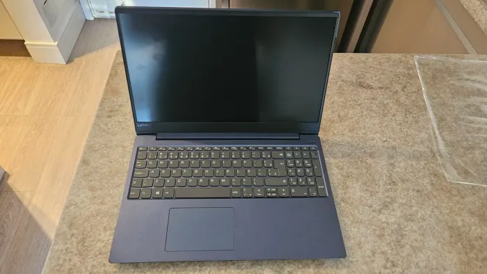 Notebook Lenovo Ideapad 330s