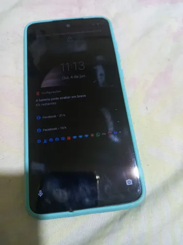 Moto g7 plus 64gb bem conservado. 