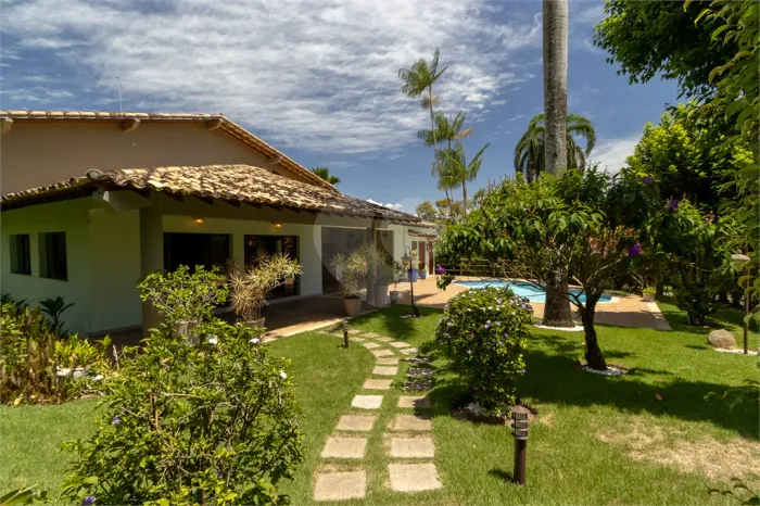 Condomínio com 5 quartos à venda em Praia do morro - ES