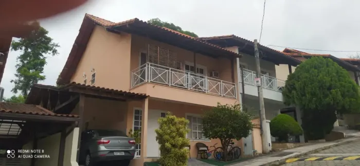 Casa condominio Vale Suiço 4 quartos.