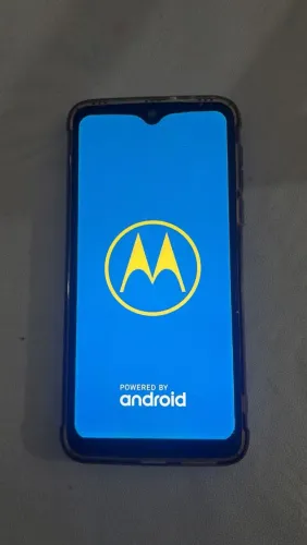 Moto G8 play