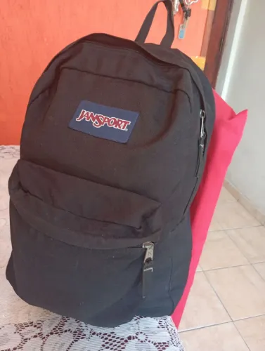 Mochila urbana Jansport original Black,,26L/33cm largura/48cm comprimento