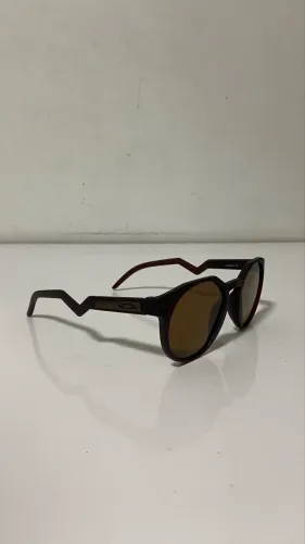 Vendo óculos