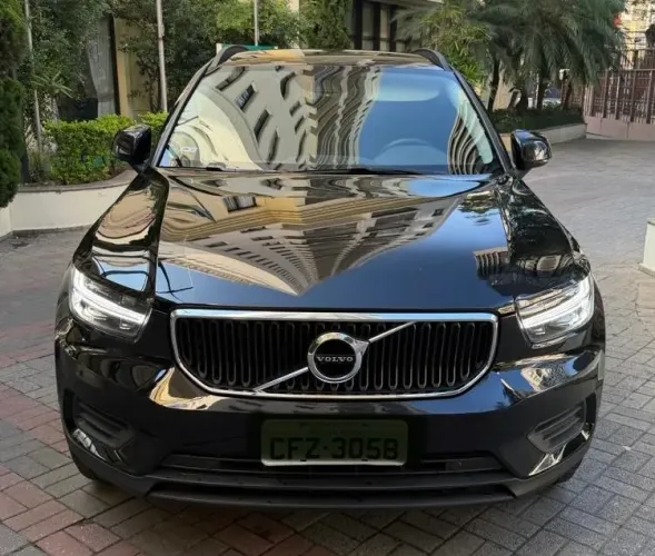 Volvo XC40 T-4 2.0 190cv FWD 2019