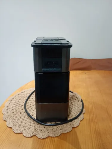 Vendo cafeteira da marca três corações (de cápsula)