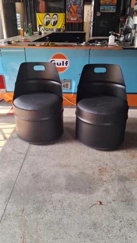 Poltronas com rodinha