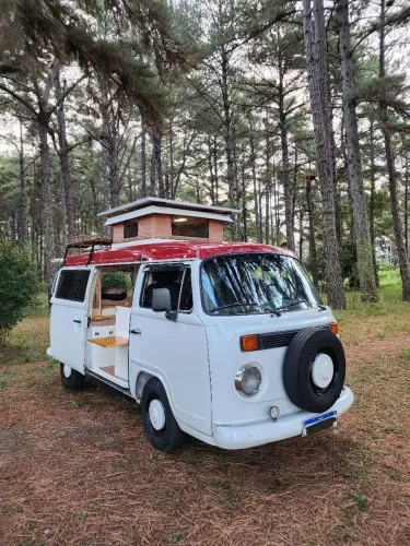 Volkswagen Kombi Furgão 1998