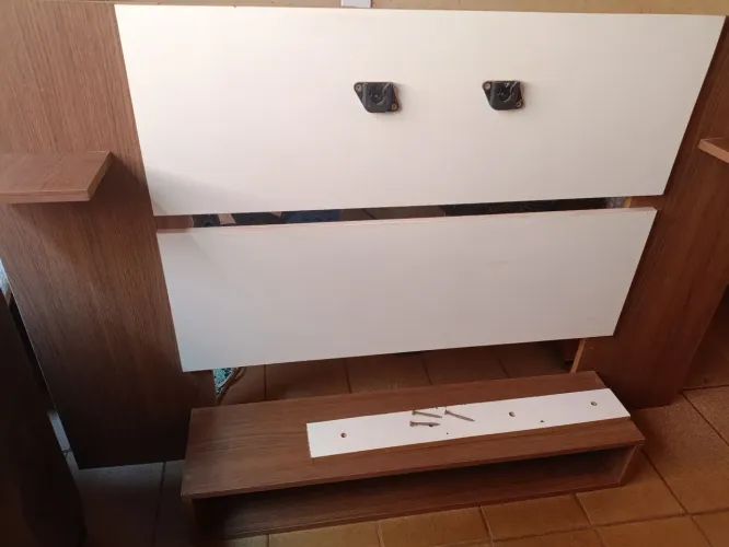Painel de TV em bom estado