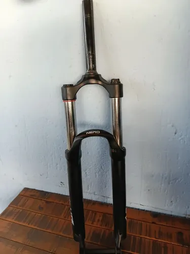 Suspensão Absolute Nero 120mm aro 26