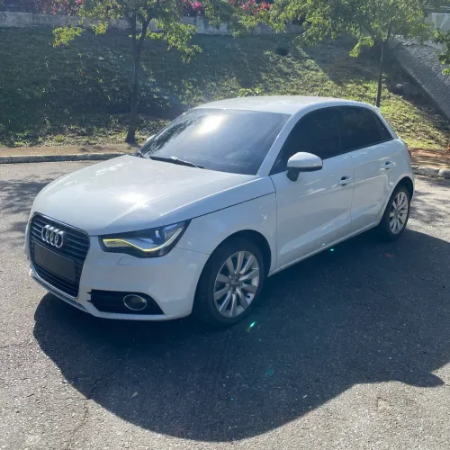 Audi A1 Sportback 1.4 TFSI 5P S-tronic 2014