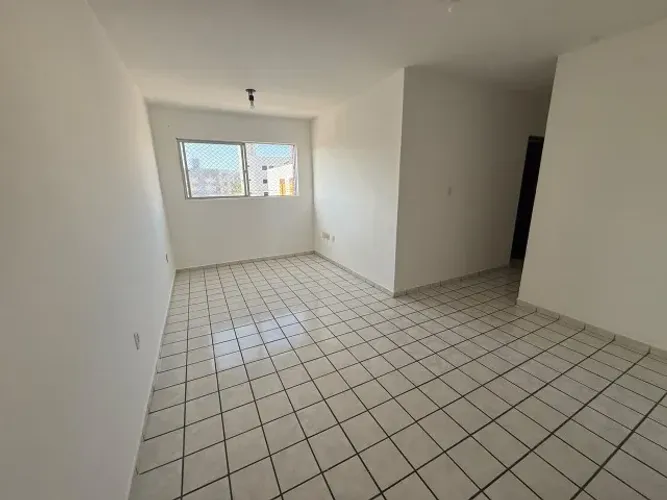 APARTAMENTO 3 QUARTOS NOS BANCARIOS