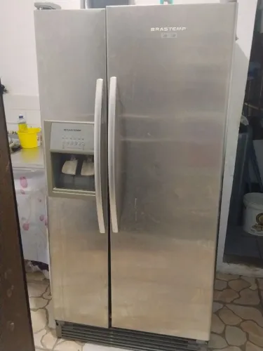 Geladeira Brastemp side by side 2 portas 3,500