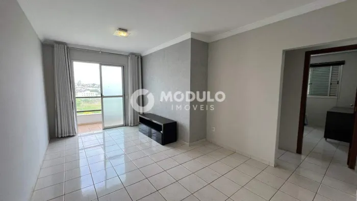 APARTAMENTO à venda, 3 quartos, 1 suíte, 2 vagas, Vigilato Pereira - Uberlândia/MG