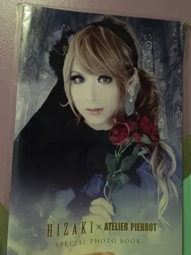 Kit Hizaki original - Photobook + Calendário 2018 NOVOS
