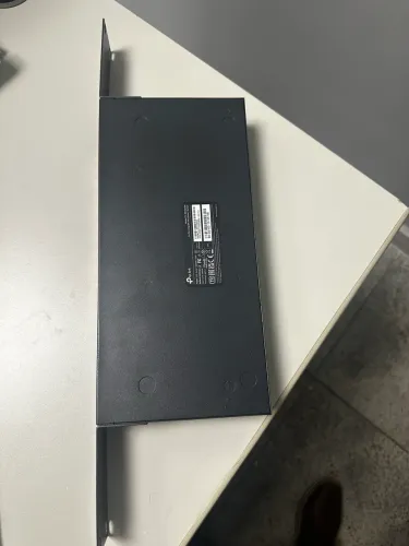 Switch 24 Portas Gigabit 10/100/1000 Mbps TP-Link TL-SG1024D