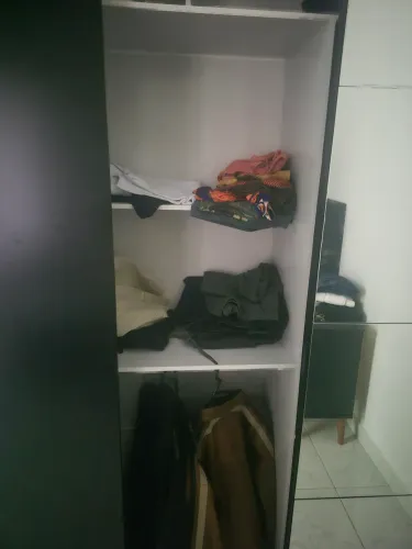 Guarda roupa carol 3 portas com espelho