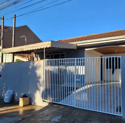 Casa Residencial 3 Quartos | 120 m² | Edícula | 2 Vagas | Campo do Santana Curitiba