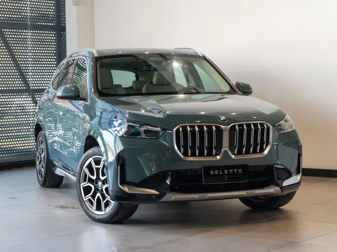 BMW X1 Sdrive 20I X-line 2.0 TB Active Flex 2025