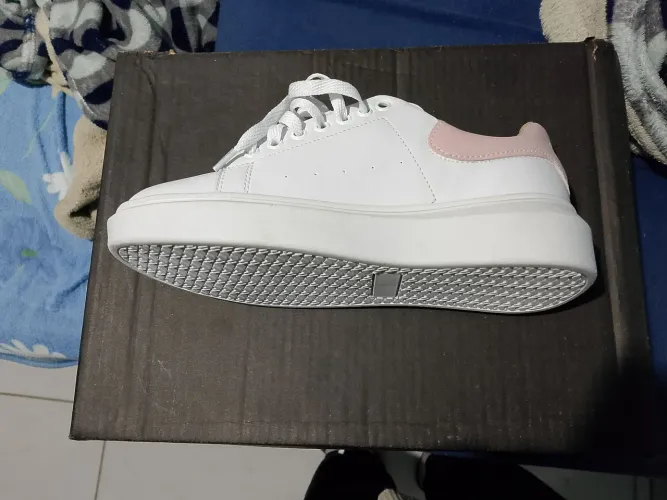Tênis feminino 