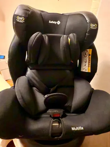 Vendo Safety 1st Cadeirinha Multifix, 0 a 36kg, com Isofix, Black Urban