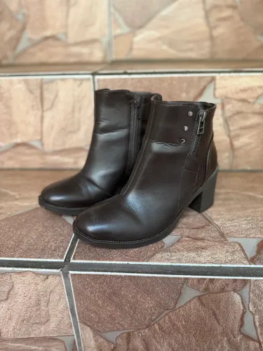 VENDO BOTA CONFORTFLEX TAM 34
