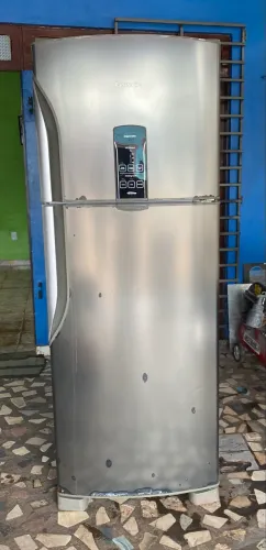 Geladeira Panasonic Frost free. FAÇO ENTREGA 