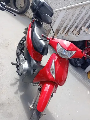 Vende se moto biz 125 