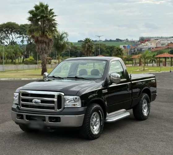Ford F-250 XLT 4.2 TB Diesel 1999