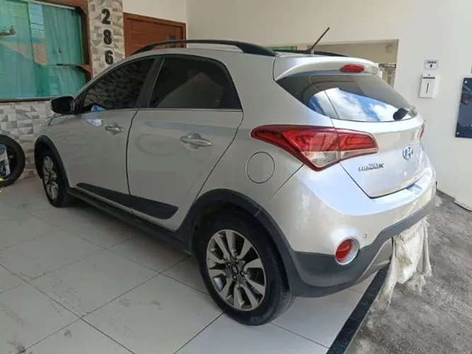 Hyundai HB20X Premium 1.6 Flex 16V Aut. 2017
