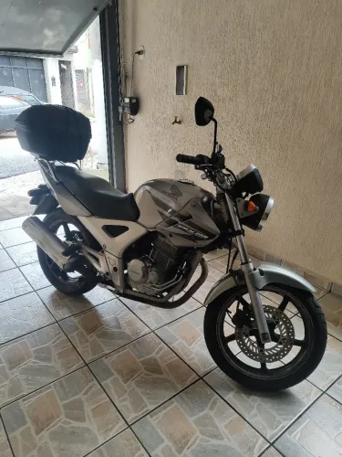 CBX TWISTER 250