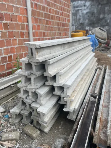 Temos pré moldados e material de construção 