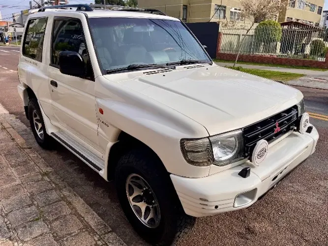 Mitsubishi Pajero GLS 3.5 V6 2P AUT 1999