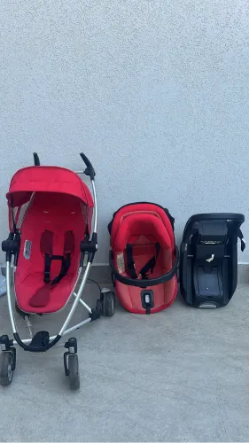 Carrinho e bebê conforto