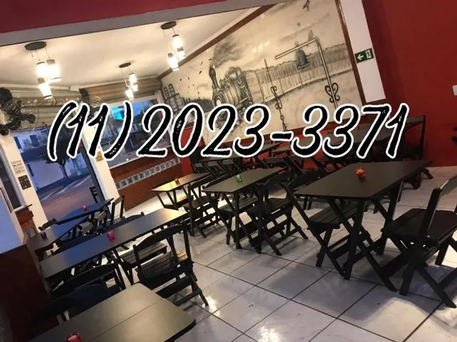 Jogo de Mesa com Cadeiras Dobráveis Pretas