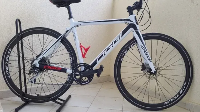 Bicicleta elétrica Oggi Lite Tour e-500 - Quadro P - Branca