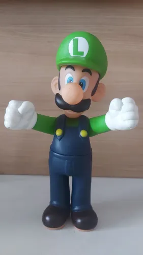 Boneco Luigi amigo do Mário