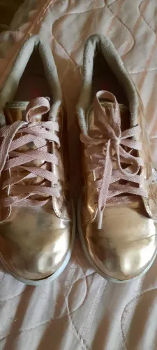 Tenis feminino tamanho 34